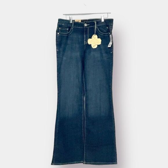NWT Grane Distinct Episode Flare Jeans Size 11 Long - Picture 1 of 6
